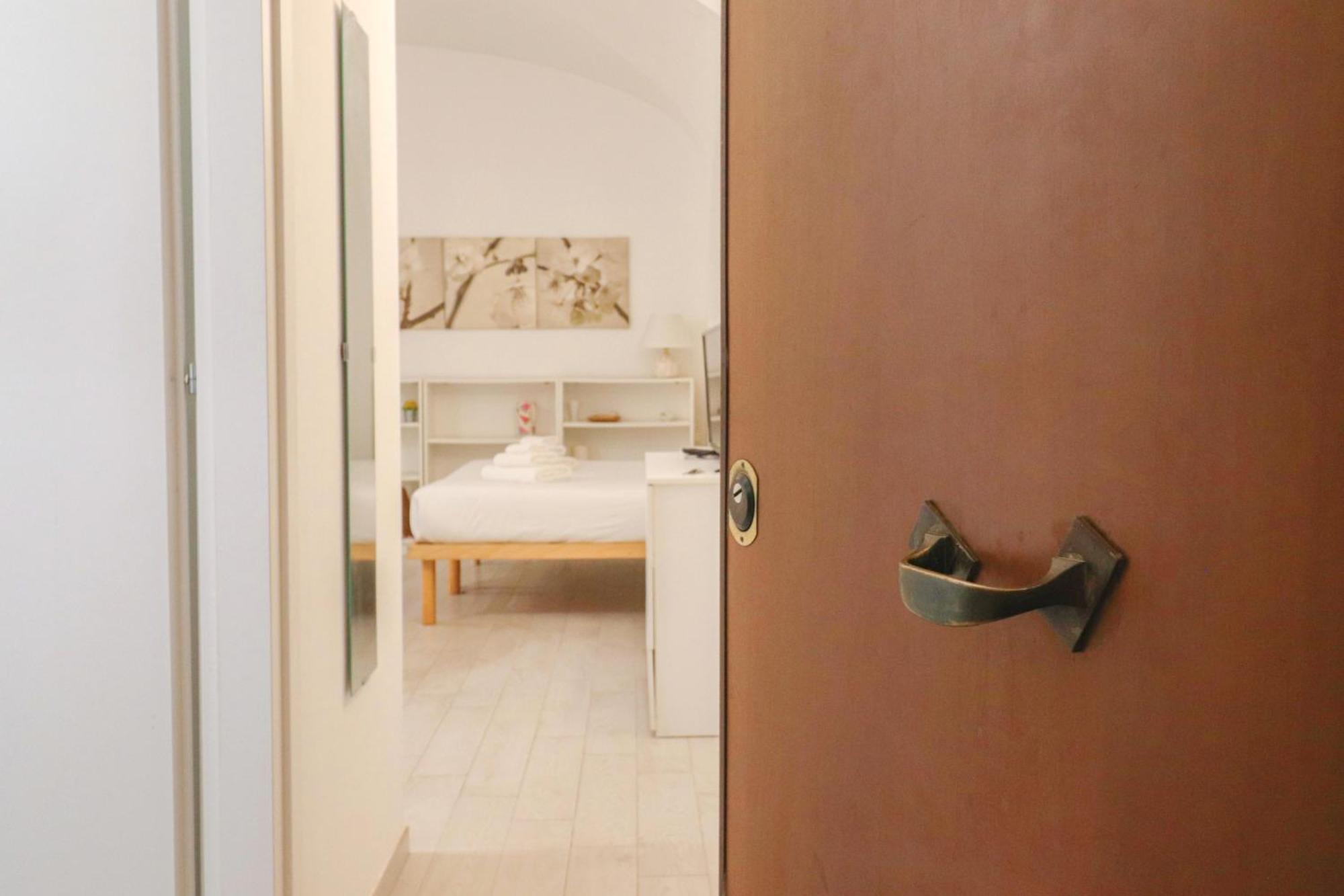 Centro 10 Min - Confortevole - Metro 5 Min Apartment Rom
